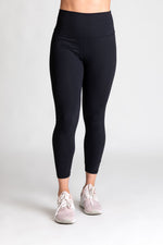 CAM BEYOND BASIC HIGH WAISTED LEGGINGS - BLACK